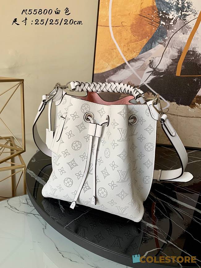 Louis Vuitton Muria Mahina Calfskin Monogram Bag 25cm - 1
