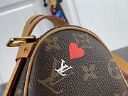 Louis Vuitton Game On Coeur M57456 Size 22x20x6cm - 6