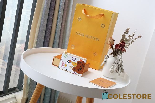 Louis Vuitton Cute Bear Coin Card  - 1
