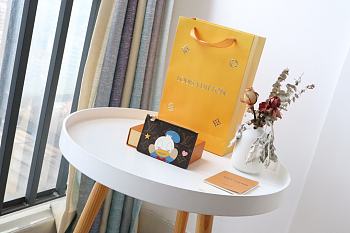 Louis Vuitton Cute Donald Duck Coin Card In Brown
