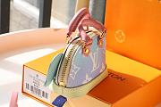 Louis Vuitton Cute Elephant Coin Purse - 4