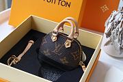 Louis Vuitton Cute Puppy Coin Purse - 2