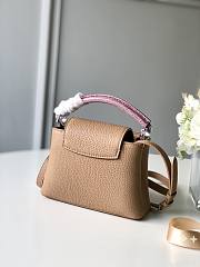 Louis Vuitton Capucine Taurillon Leather In Beige M94634 Size 21x14x8cm - 3