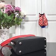 Louis Vuitton Capucine BB In Black Taurillon Leather 27cm  - 3