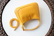 Gucci Mini Jackie In White Hobo Bag In Yellow 637091 Size 19x13x3cm - 2