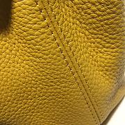 Gucci Soho Chain Mini Hand Bag In Yellow 387043 Size 25x18x10cm - 2