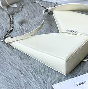 Givenchy Small Cut Out With White Shoulder Bag BB50G Size 28cm  - 5
