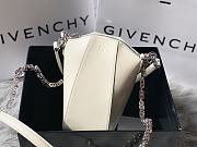 Givenchy Antigona Lock In White 23813 Size 20x10x8.5cm - 4