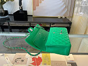 Chanel Classic Flap Bag In Green Calfskin Quilted Leather Size 25.5cm - 3