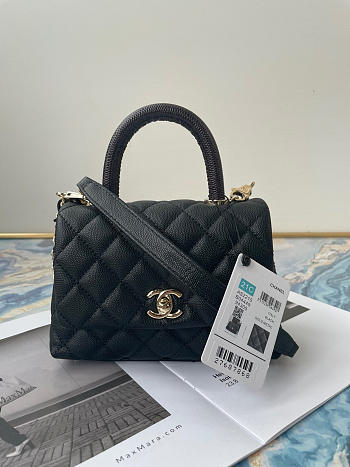 Coco Chanel Mini Hand Bag Size 13×19×9cm