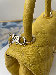 Coco Chanel Mini Hand Bag In Yellow Calfskin Leather Size 13×19×9cm - 4