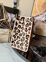 Louis Vuitton Wild At Heart Onthego Brown 35cm - 4