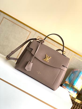 Louis Vuitton Lockme Ever MM Lockme M56094 Size 33.5x21.5x14.5 cm