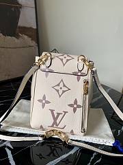 Louis Vuitton Tiny Backpack Bicolor Monogram In White 13cm - 5