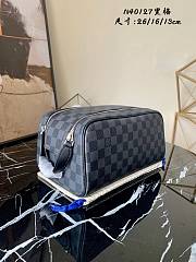 Louis Vuitton Dopp Kit Toilet Pouch Damier N40127 Size 26x16x13cm - 3