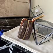 Louis Vuitton Round Coin Purse M69749 Size 8x4x8cm - 5