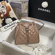 Chanel Bucket Bag Patent Leather Size 20.5x19x10.5cm - 1