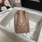 Chanel Bucket Bag Patent Leather Size 20.5x19x10.5cm - 2