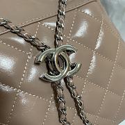 Chanel Bucket Bag Patent Leather Size 20.5x19x10.5cm - 4