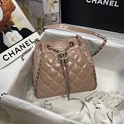 Chanel Bucket Bag Patent Leather Size 20.5x19x10.5cm - 5