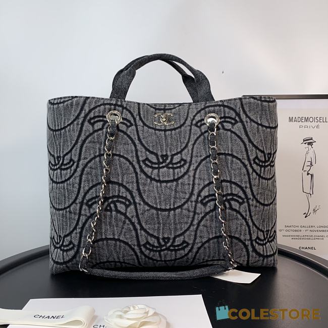 Chanel Vintage Tote Bag Size 38cm - 1