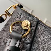 Louis Vuitton V Tote MM Monogram Handbag In Black M44884 Size 36x27x16cm - 4