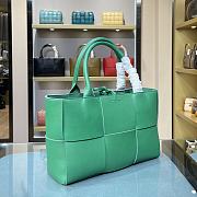 Bottega Veneta Arco Tote Bag 44052 Size 36x24x12cm - 2