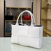 Bottega Veneta Arco Tote Bag In White 44052 Size 36x24x12cm - 2