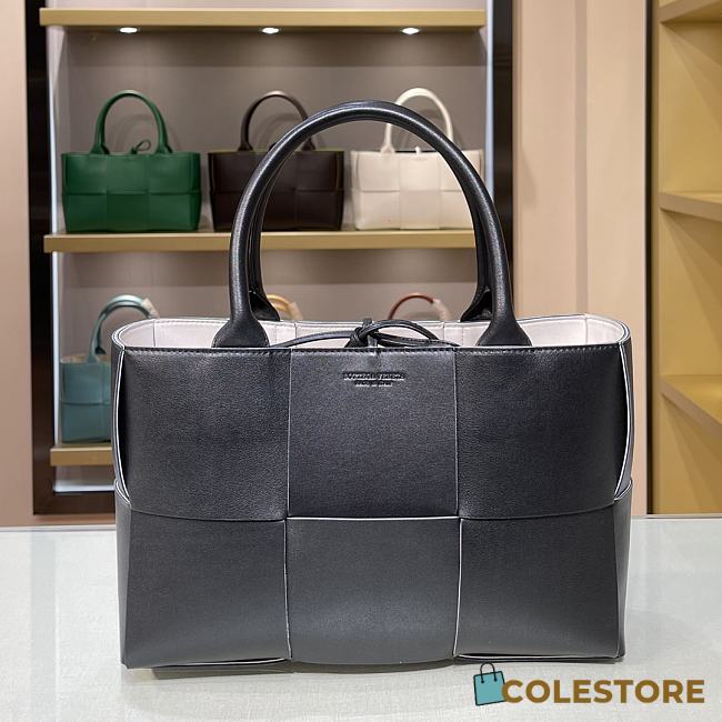Bottega Veneta Arco Tote Bag In Black 44052 Size 36x24x12cm - 1
