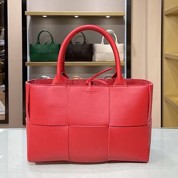 Bottega Veneta Arco Tote Bag In Red 44052 Size 36x24x12cm