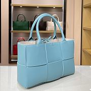 Bottega Veneta Arco Tote Bag In Blue 44052 Size 36x24x12cm - 6
