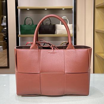 Bottega Veneta Arco Tote Bag In Wine 44052 Size 36x24x12cm