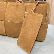 Bottega Veneta Arco Tote Bag In Brown Velvet 44052 Size 36x24x12cm - 3