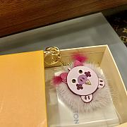 Louis Vuitton Key Ring Lovely Pig  - 6