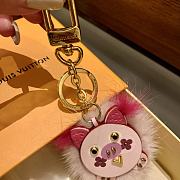 Louis Vuitton Key Ring Lovely Pig  - 4