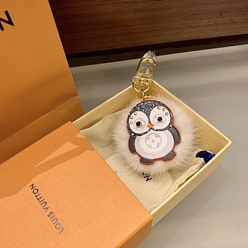 Louis Vuitton Key Ring Lovely Penguin 