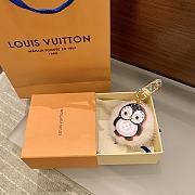 Louis Vuitton Key Ring Lovely Penguin  - 6