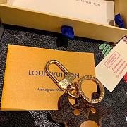 Louis Vuitton Key Ring Lovely Cown - 3