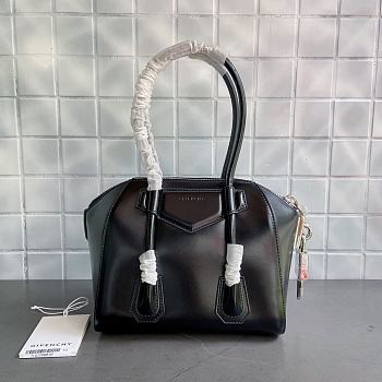 Givenchy medium Antigona Lock Tote Bag In Black BB50G Size 33x23x17cm