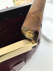 Bottega Veneta Snap Clutch In Wine Lambskin 64774 Size 27x5x28cm - 2