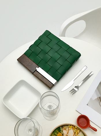 Bottega Veneta Snap Clutch In Green Lambskin 64774 Size 27x5x28cm