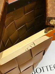 Bottega Veneta Snap Clutch In Brown Lambskin 64774 Size 27x5x28cm - 6