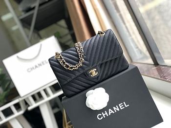Chanel Classic Chervon Caviar Calfskin Gold Hareware 25.5cm