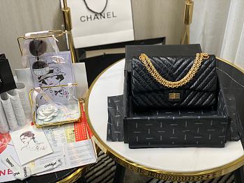 Chanel Lambskin & Gold-tone Metal Handbag Size 25cm