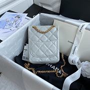 Chanel Mini Reissue Phone Crossbody Bag In Light Grey Size 17x13x5.5cm - 3