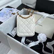 Chanel Mini Reissue Phone Crossbody Bag In White Size 17x13x5.5cm - 4