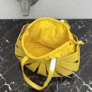Bottega Veneta The Shell Bag In Yellow 65157 Size 40×12×25cm - 4