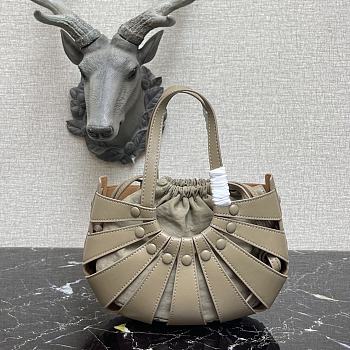 Bottega Veneta The Shell Bag In Grey 65157 Size 40×12×25cm