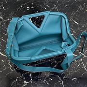 Bottega Veneta Medium Point Top-Handle Bag In Navy Blue 65244 Size 35x12x6.5cm - 4