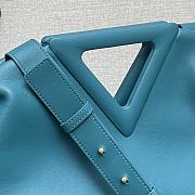 Bottega Veneta Medium Point Top-Handle Bag In Navy Blue 65244 Size 35x12x6.5cm - 5